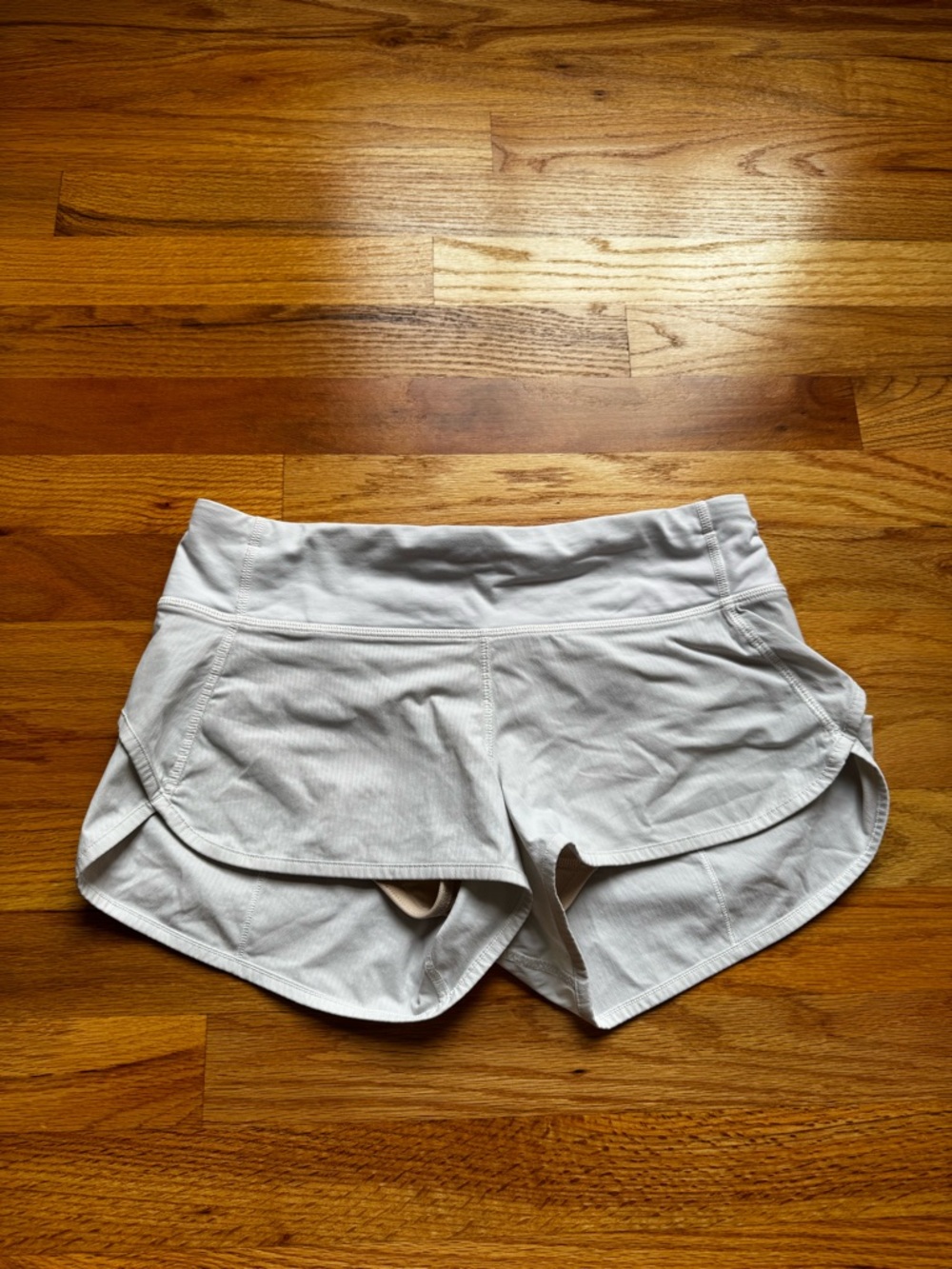 lululemon athletica white Women’s Athletic Shorts